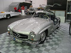 Mercedes-Benz 300 SL (5446888866).jpg