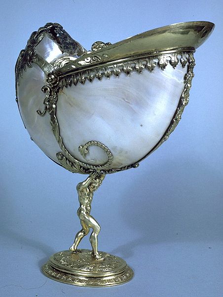 File:Dutch - Nautilus Cup - Walters 57989 - Profile.jpg