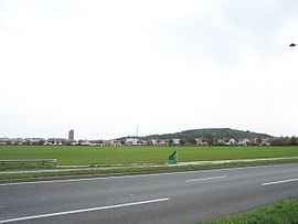 Neighbourhood of Clef de Saint-Pierre and Élancourt Hill