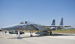 מטוס F-15C ("בז משופר") שכינויו "פנתר" ולו 4 הפלות של מטוסים סוריים.