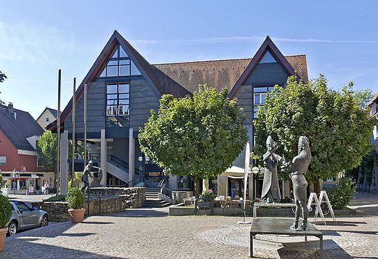 Town hall and bronze statues