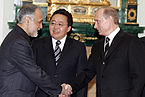 2005年普京、額勒貝格道爾吉、哈塔米相互問好