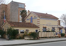 L'ancienne gare du Lavandou Cavalière.