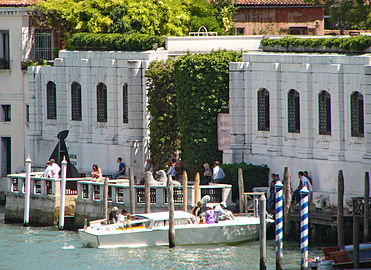 Palais Venier dei Leoni (it)