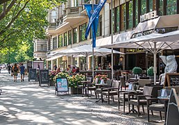 Kurfürstendamm (shopping street)