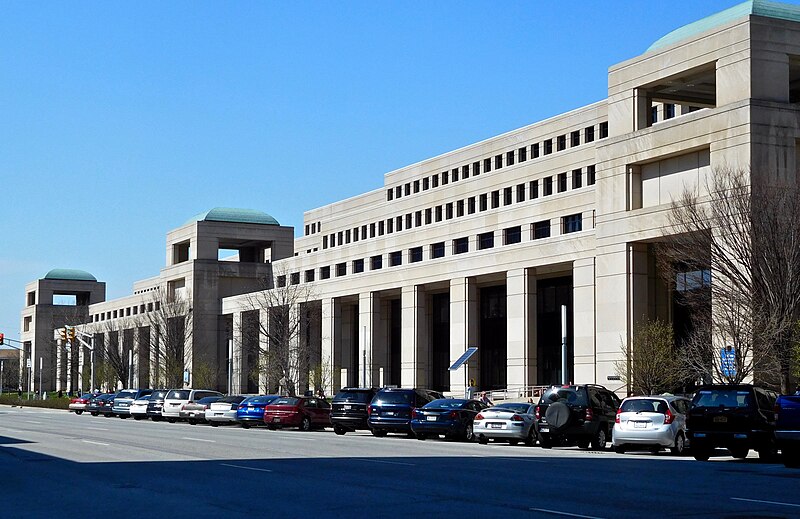 File:Indiana Government Center - 2016-03-15 - Deb Nystrom 03.jpg