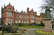 Scarborough Town Hall and Queen Victoria statue