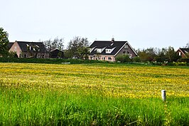 Snelrewaard, gezien vanaf de andere zijde van de Hollandse IJssel