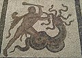 Mosaik Romawi mengenai Hidra dan Herakles (abad ketiga Masehi), ditemukan di Llíria, Valencia, Spanyol.