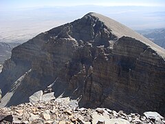 Đỉnh núi Jeff Davis Peak, một trong các đỉnh cao nhất Nevada, Hoa Kỳ