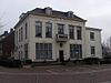 Voormalig notarishuis, thans winkel met bovenwoning