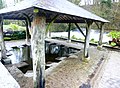 Le lavoir du Pertus Chaud sur le Gouët (restauré en 2002).