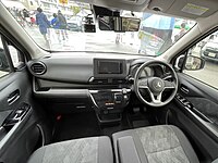 Mitsubishi eK X EV interior