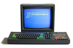 Amstrad CPC 464 su CTM644 monitoriumi