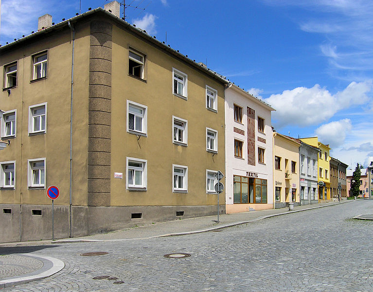 File:Bílovec, Slezské sq 3.jpg