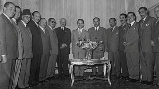 Jordanian figures celebrating annulment of the Anglo-Jordanian treaty, 1956.jpg