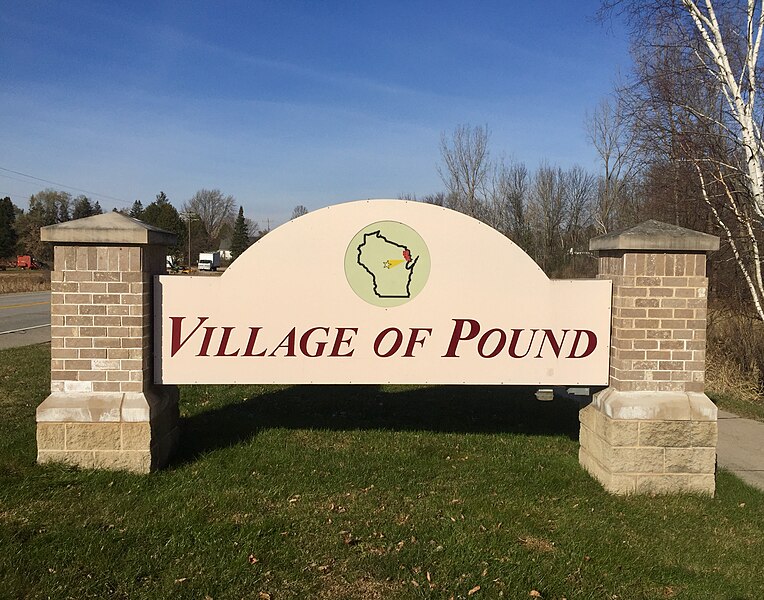 File:Pound, Wisconsin Entrance Sign.jpg