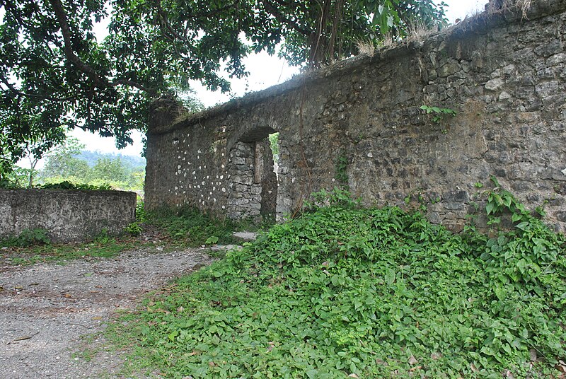 File:Buxa Fort WLB DSC 0351.jpg