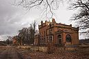 Gut Gentzrode, bestehend aus Gutshaus, Kornspeicher, Gutshof, Landarbeiterhäusern, Inspektorenhaus, Verwaltungsgebäude und Park