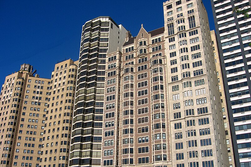 File:Lake Shore Drive building facades (2586866265).jpg