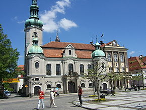 Primăria și biserica luterană