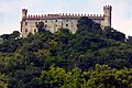 Il castello sul monte Crovero