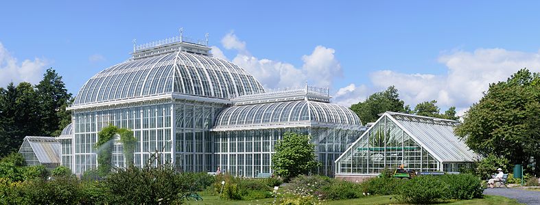 Palm House at University of Helsinki Botanical Garden, by Alvesgaspar