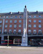 Ramón Franco monument.jpg