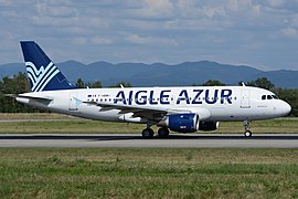 Airbus A319-114 d'Aigle Azur en 2015.