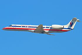 ERJ 140 aux couleurs d'American Eagle.