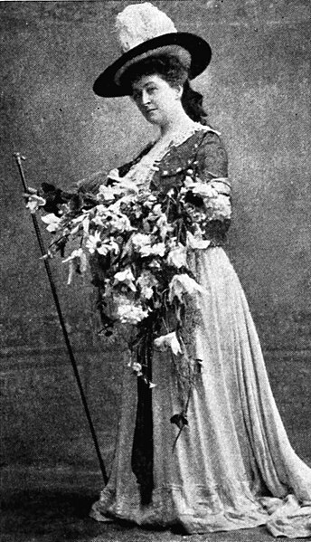 File:Puccini - Tosca - Emma Eames as Tosca - Aimé Dupont - The Victrola book of the opera.jpg