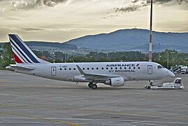 Embraer 170 d'Air France en 2012.