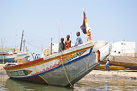 März 2010: Fischerboot in Saint-Louis (Senegal)