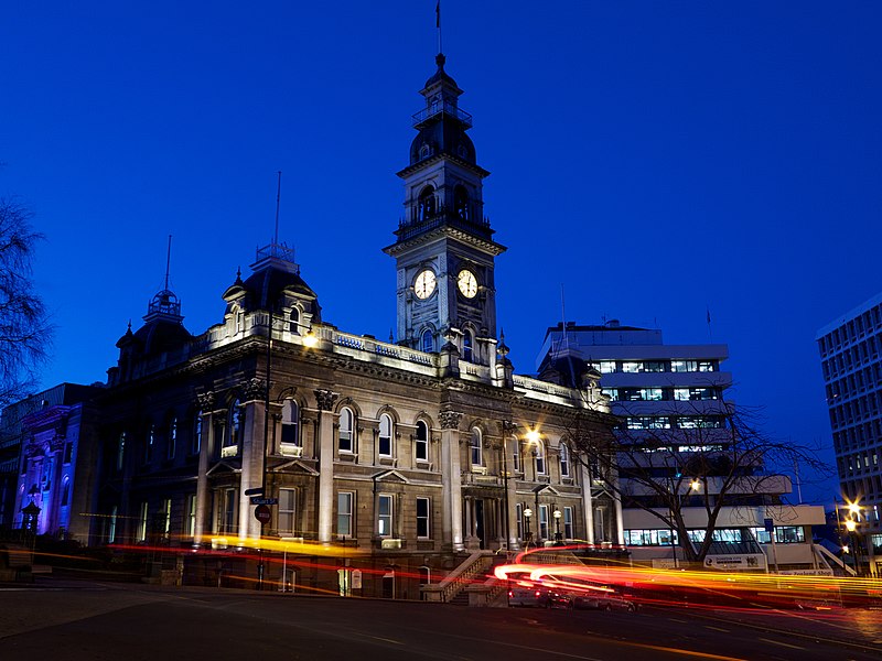 File:Town Hall, Dunedin, NZ.jpg