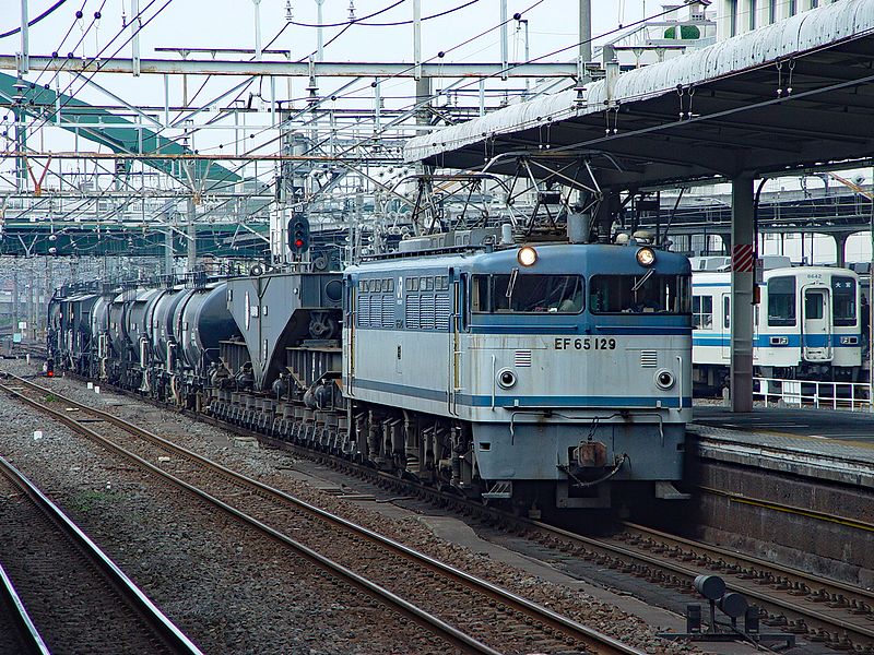 File:EF65 129 Shiki611 Omiya 20030822.jpg