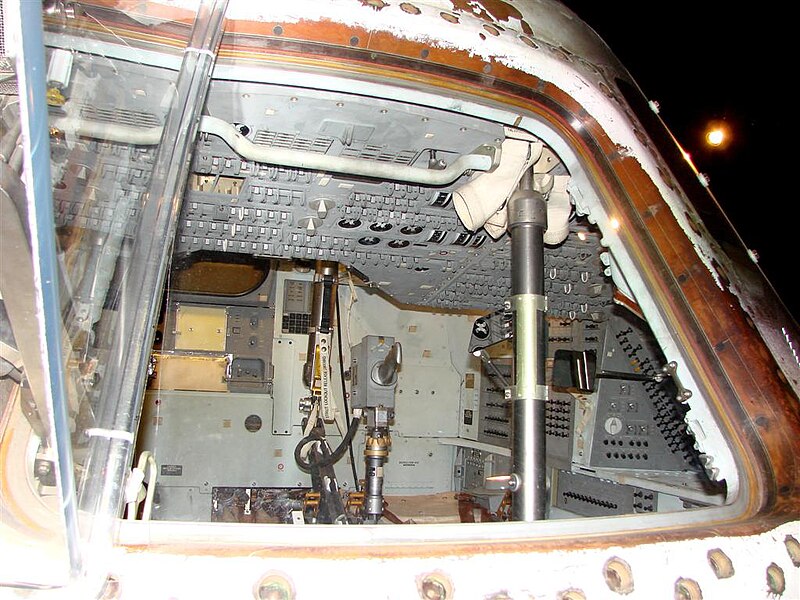 File:Skylab2-3.jpg