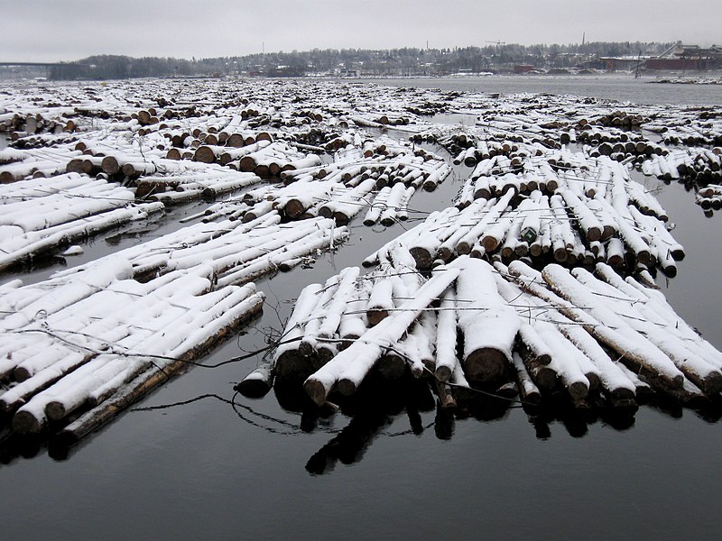 File:Timber floating.jpg