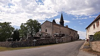 Église Saint-Priest de Saint-Priest-le-Betoux 3.jpg