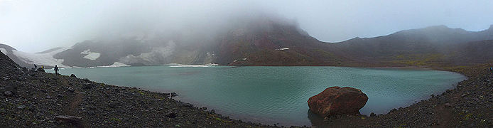 Unnamed glacial lake near the summit of Broken Top