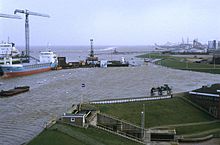 Sea dike where on the sea side the water level is clearly many meters higher than the ground level on the land side