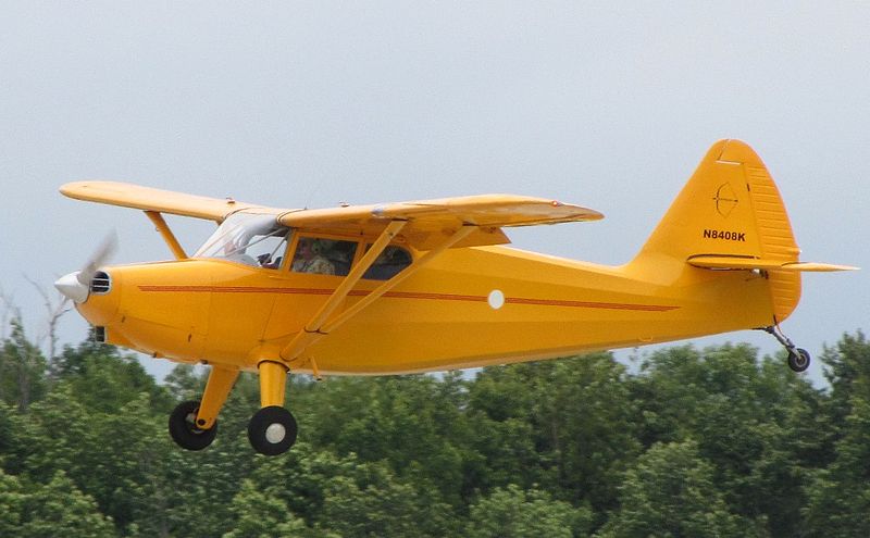 File:Stinson-108-1-Landing.jpg