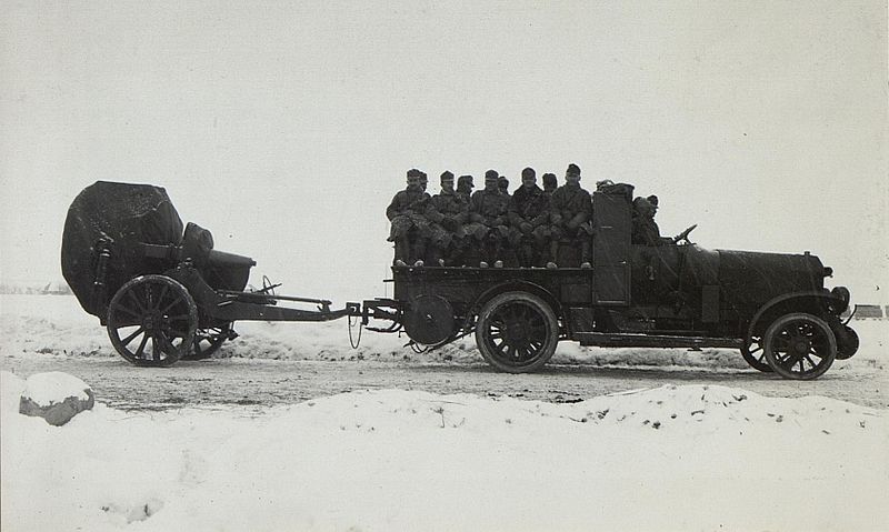 File:150cm Scheinwerfer (BildID 15723918).jpg