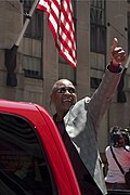 Ozzie Smith - All Star Game Red Carpet Parade.jpg