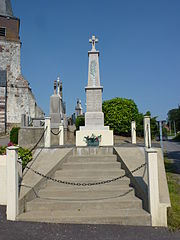 Le monument aux morts.