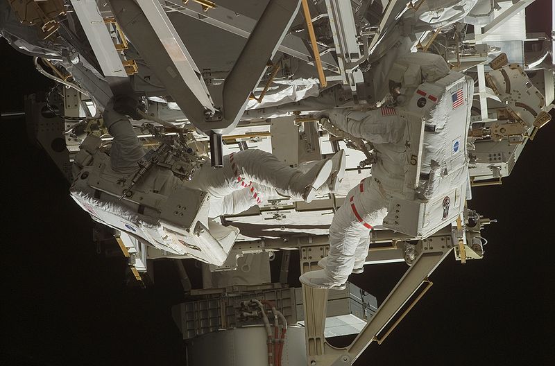 File:STS-117 EVA4c.jpg