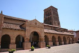 San Lorenzo church, romanesque-mudéjar style, XII c.