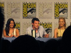 The Glee cast SDCC 2009 (3767491015).jpg