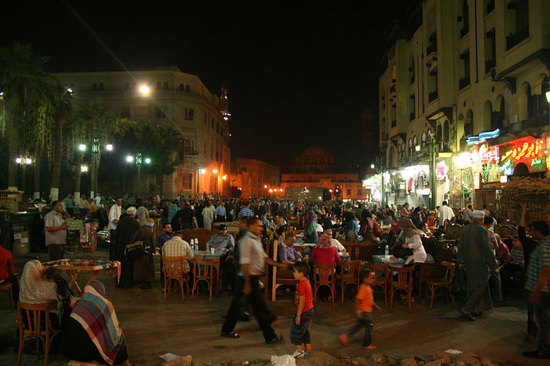 File:Mercado de Khan el-Khalili, El Cairo, Egipto1.jpg