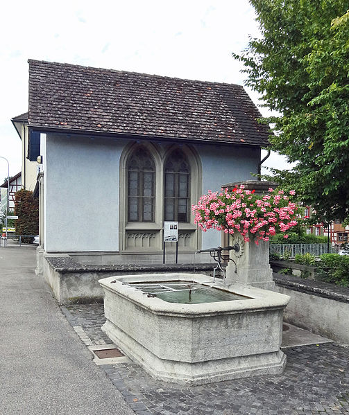 File:ErmatingenGrabkapelle.jpg