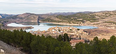 Vista de Nuévalos, Zaragoza, España, 2015-01-08, DD 01.JPG